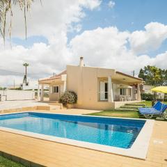 ABF36V2 Charming 2 bdr villa located only a few mi