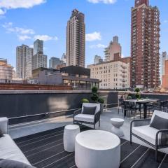 3BR Penthouse Suite with Massive Private Rooftop