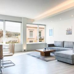 Sunlit Apartment with Acropolis View