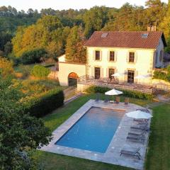 Dordogne, Le Cambou, 5 ch avec piscine et terrain 3 ha