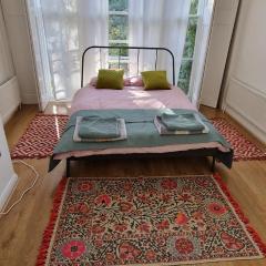 Primrose Hill - Charming, Cosy, 2 Double Bedrooms Apartment