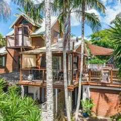 Byron Blisshouse - multi-home retreat with pool