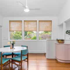 Mullum River House - waterfront heritage home