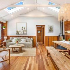 Golden Hus - spacious South Golden Beach home