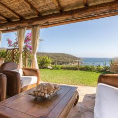 Luna Bay Home Retreat con vista sulla baia di Porto Luna a 2 km da Villasimius