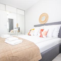 InPoint Zablocie Modern Apartments for Work&Travel