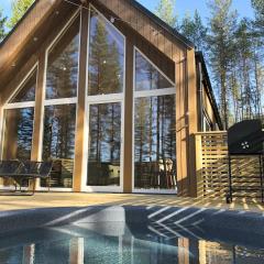 Furukrona - Private Glass Dome, Sauna and Hot Tub!