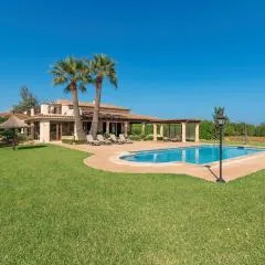 Villa Camp del Bosch by Sealand Villas