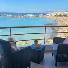 NEW SEAFRONT DREAMING VIEW APARTMENT, Los Cristianos