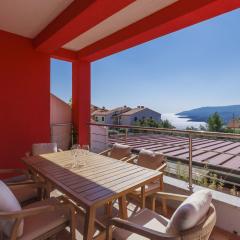 Apartment Flores by Interhome