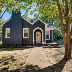 Bright, Stylish and Walkable Tyler House with Deck!