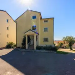 Apartments Pirin