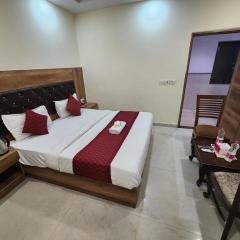 Hotel AMBE INN By Ambience Delhi IGI Airport