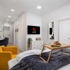 Area1 Center Luxury Apartment with sauna