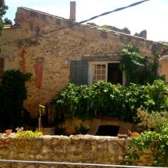 Maison provençale en pierre naturelle à Gigondas