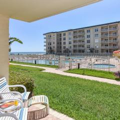 Walk out sliders to the Pool Beachl Sea Coast Gardens II 111