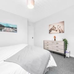 McCulloch Apartment by Klass Living Uddingston