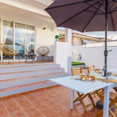 Iris 8 House