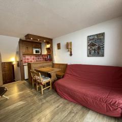 Studio Les Menuires, 1 pièce, 4 personnes - FR-1-452-151