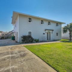 Palm Breeze - Is a 4BR with Private Pool and Boat Dock in Destin