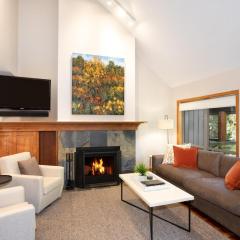 Painted Cliff 51 - Townhome with Parking, Shared Hot Tub, & BBQ Deck - Whistler Platinum