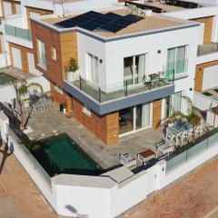 Premium family villa with (heated)pool in San Pedro VDE-005