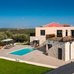 Villa Ava