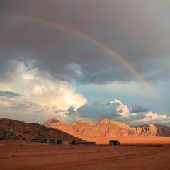 Wadi Rum Camp & Jeep Tour