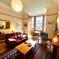 Beautiful Spacious Ground Floor Newington flat