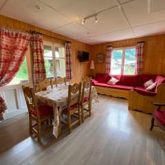 Chalet proche des commerces, 6 personnes, 2 chambres - CH16