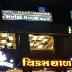 hotel royal night