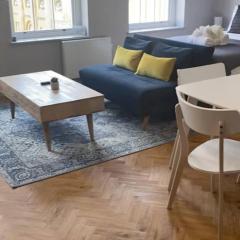 Stunning Studio Flat w Picturesque View - Bath!