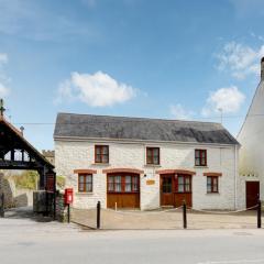 Lych Gate Cottage