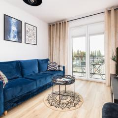 Modern Apartments Łużycka by Noclegi Renters