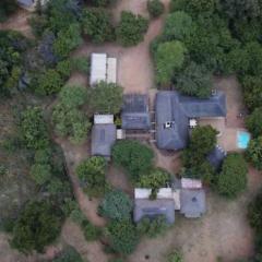 Zebula Golf and Wildlife Estate - Moonlit Sky 10 pax - Moi Signature Luxury villa