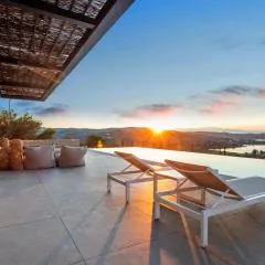Villa Mamasana - New Magnificent Villa with Infinity Pool & Tennis!