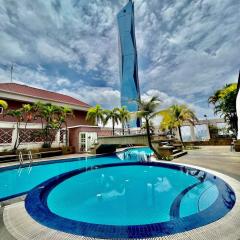 Couple Suite at Casa Mutiara 5 mins walk to LRT, Jalan Alor and Bukit Bintang