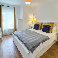 Host & Stay - Bellflower Mews