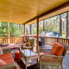 Peaceful Pinetop Hideaway with Yard - Dog Friendly!