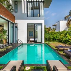 La Viola, 3BHK Villa with rooftop Jacuzzi, close to Anjuna & Vagator Beach with Private Pool, Kitchen, Terrace