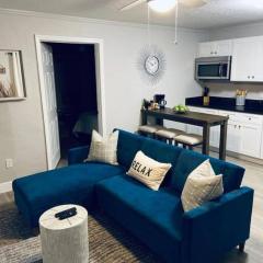 1 BD Apt close to Disney/Universal/Shopping/Dining