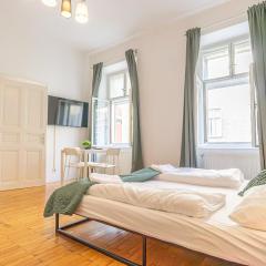 Friendly 2BR Apt- Near Rennweg & Belvedere Palace