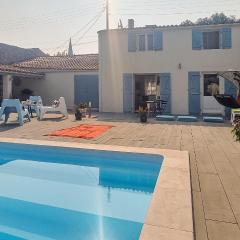 Stunning Home In Marennes With Outdoor Swimming Pool, Wifi And 3 Bedrooms