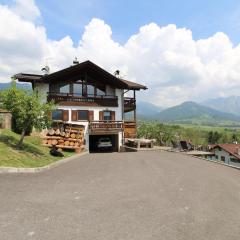 Bright apartment in Val di Fiemme near ski bus