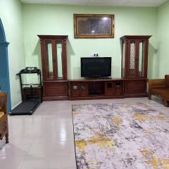 Homestay Kuantan Pantai Batu Hitam No14 L4