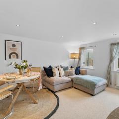 Sea la Vie! Beautifully furnished home in Central Whitstable