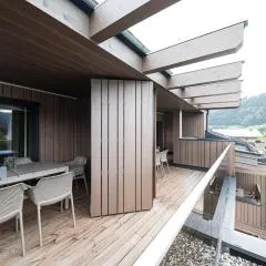Lakeside Luxury Apartments