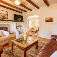 Historic Adobe Retreat close to Railyard and Plaza