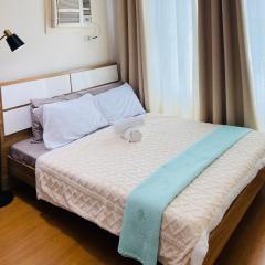 Spacious 1 Bedroom near US Embassy and St Lukes Medical Clinic