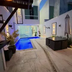 Casa Brilho da Lua - 3 Suítes, apenas 300m da Praia